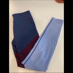 Outdoor Voices Tri Color Leggings, Size M